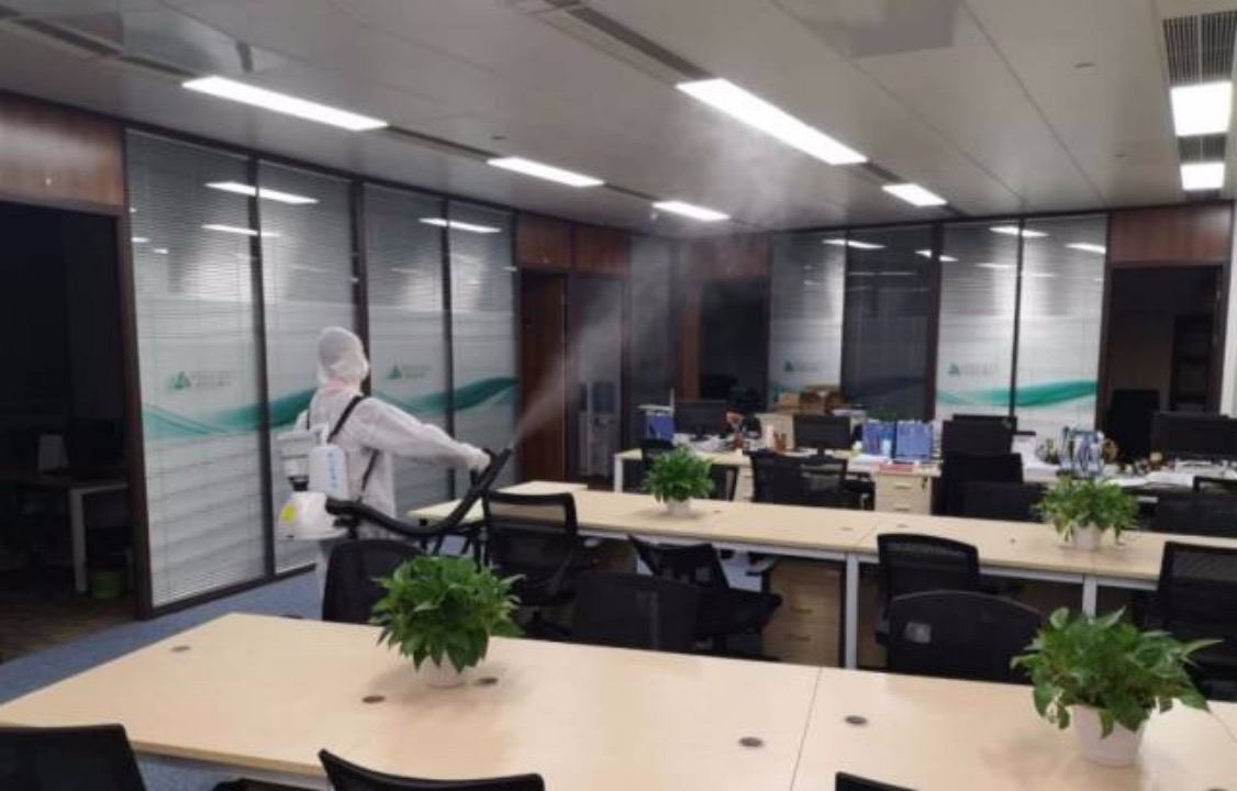 專業(yè)消殺公司：定期消殺，階段性消滅室內病毒等有害物；